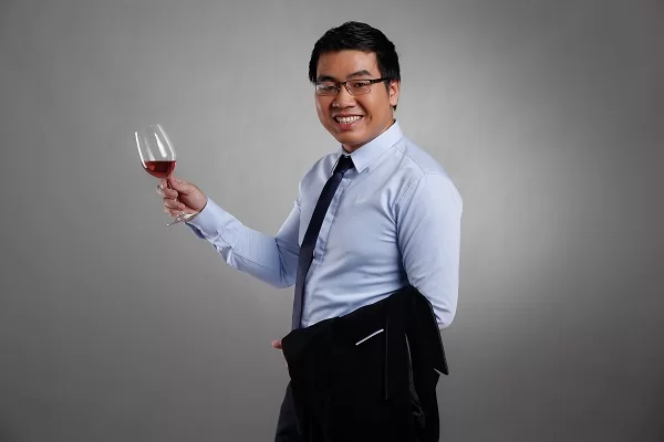 Phạm Anh Dũng – Chuyên Gia Nghiên Cứu Thị Trường DU88 Tầm mình đi trước thị trường của anh